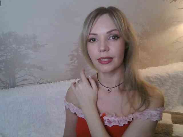 Red_Rose_98 webcam