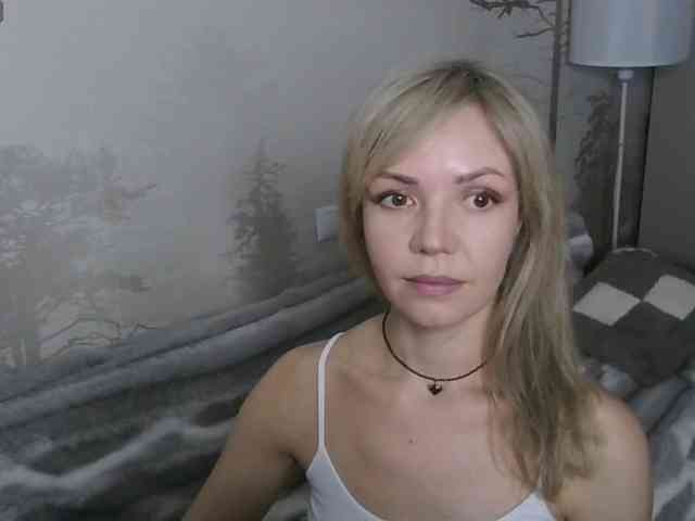 Red_Rose_98 webcam