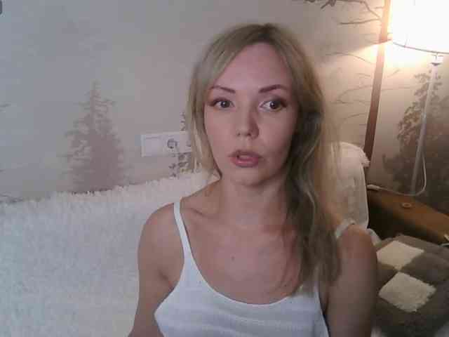 Red_Rose_98 webcam