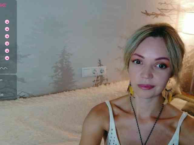 Red_Rose_98 webcam