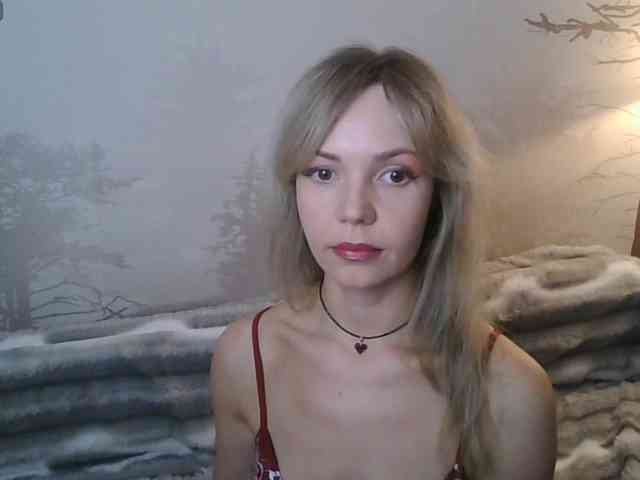 Red_Rose_98 webcam