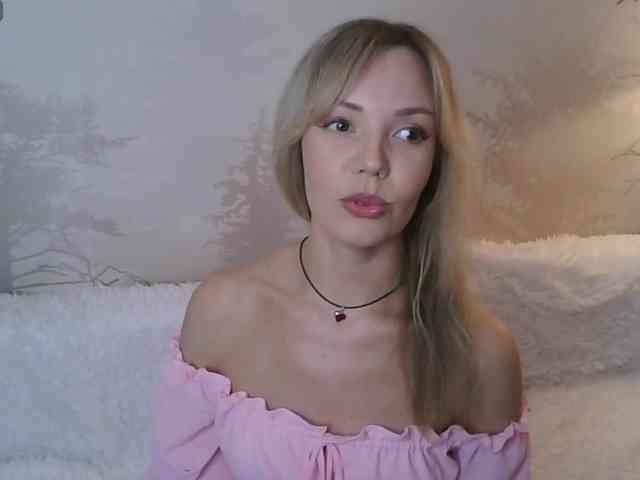 Red_Rose_98 webcam