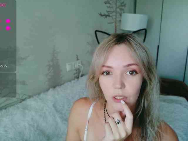 Red_Rose_98 webcam