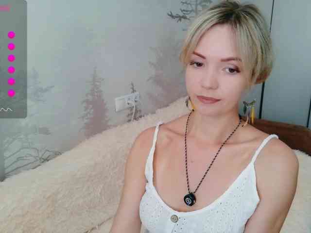 Red_Rose_98 webcam