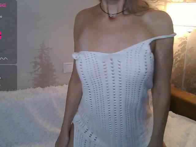 Red_Rose_98 webcam
