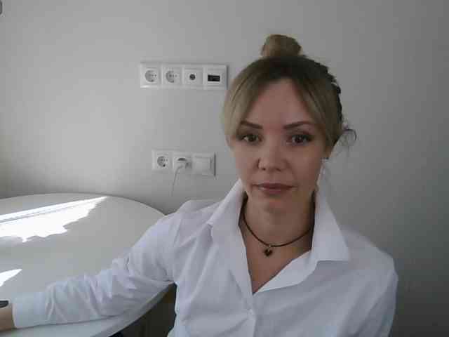 Red_Rose_98 webcam