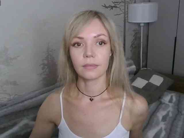 Red_Rose_98 webcam