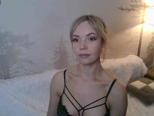 Red_Rose_98 webcam