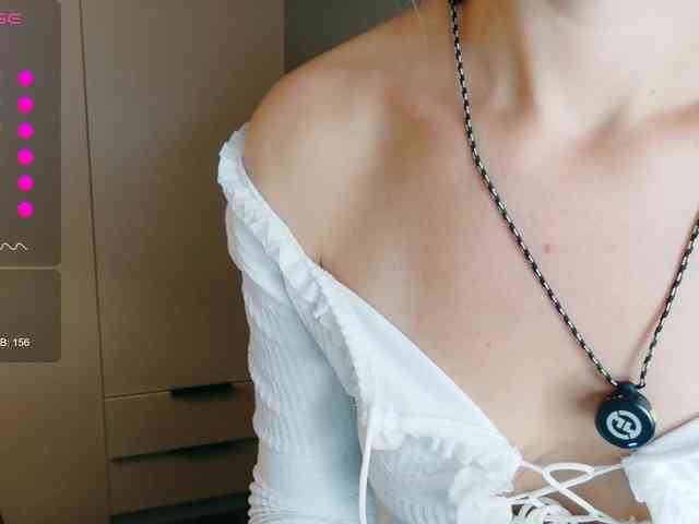 Red_Rose_98 webcam