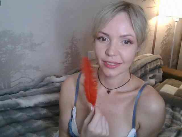 Red_Rose_98 webcam