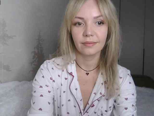 Red_Rose_98 webcam