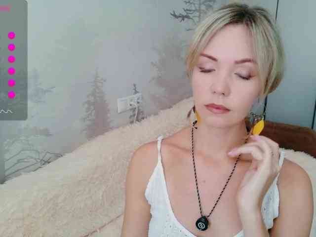 Red_Rose_98 webcam