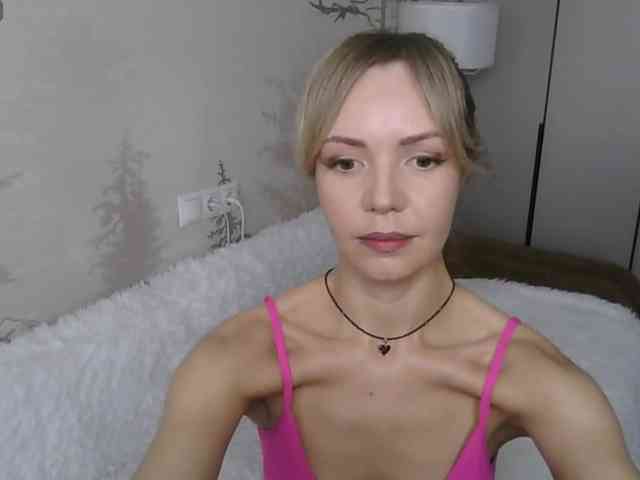 Red_Rose_98 webcam