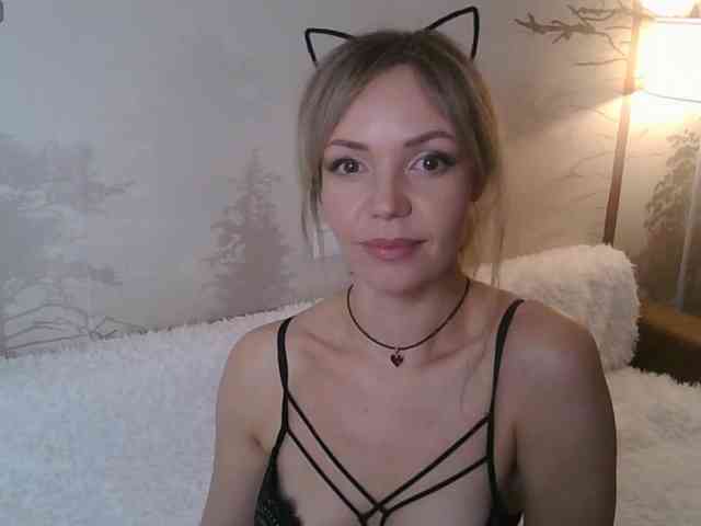 Red_Rose_98 webcam