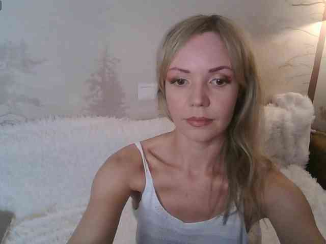 Red_Rose_98 webcam