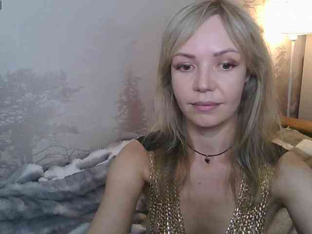 Red_Rose_98 webcam