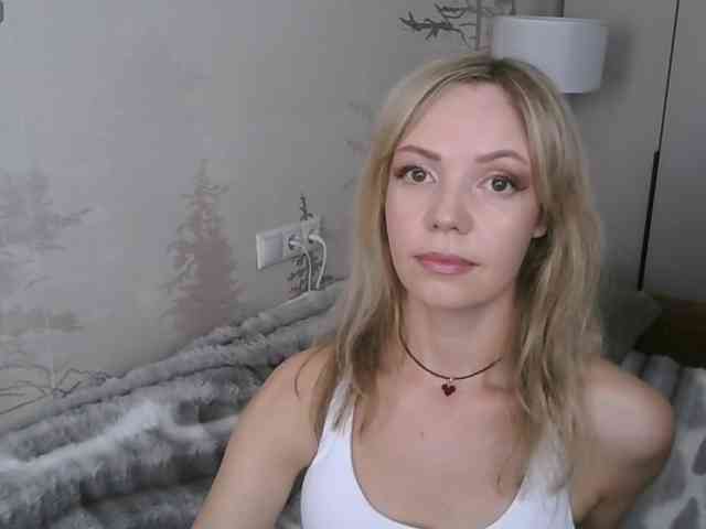 Red_Rose_98 webcam