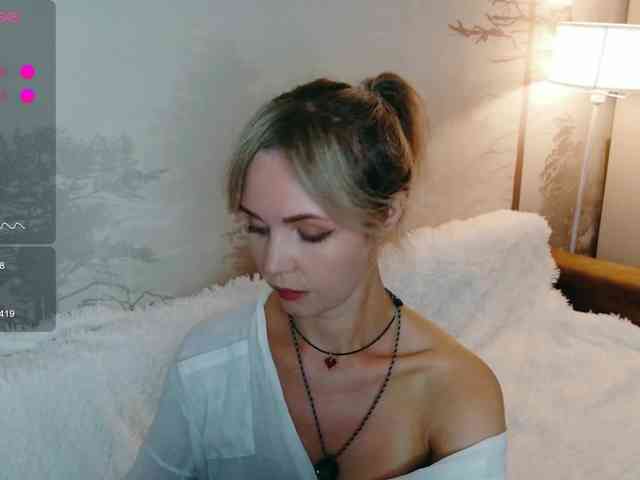 Red_Rose_98 webcam