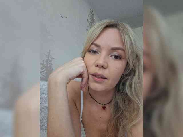 Red_Rose_98 webcam