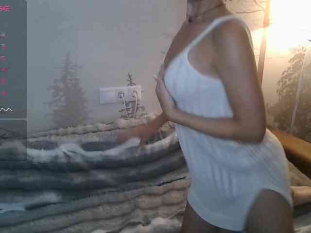 Red_Rose_98 webcam