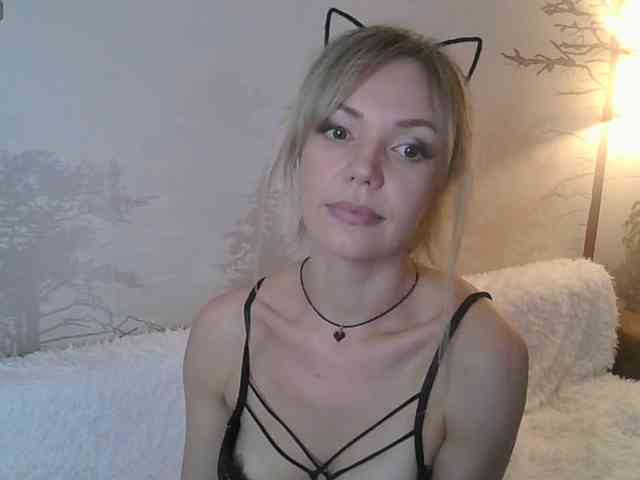Red_Rose_98 webcam