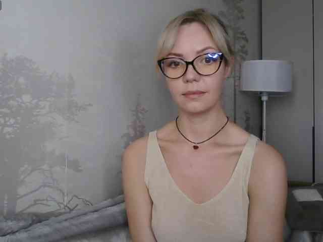Red_Rose_98 webcam