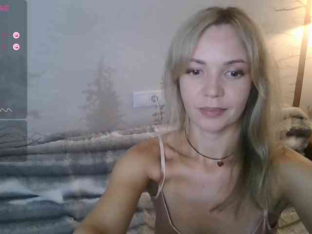 Kissz Sex Cam Show