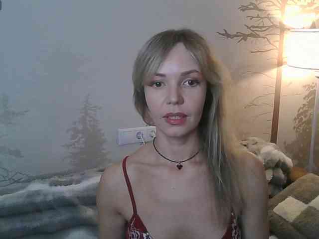 Red_Rose_98 webcam