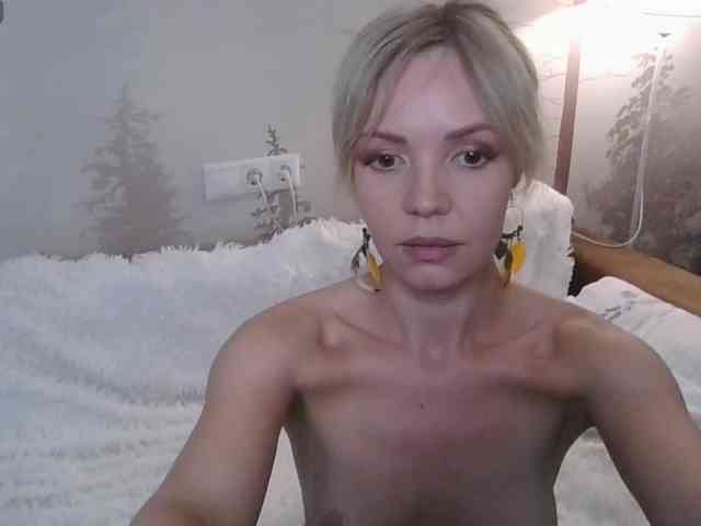 Red_Rose_98 webcam