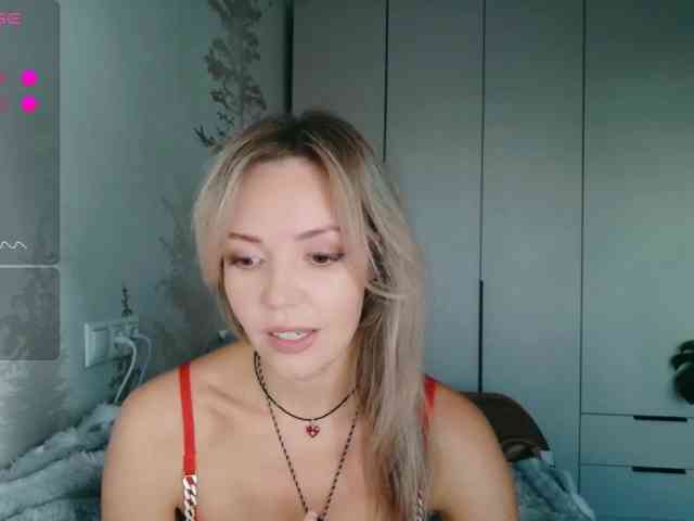 Red_Rose_98 webcam