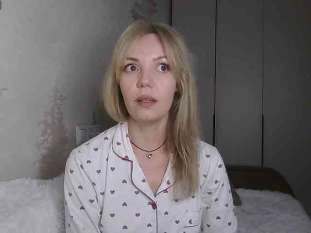 Red_Rose_98 webcam