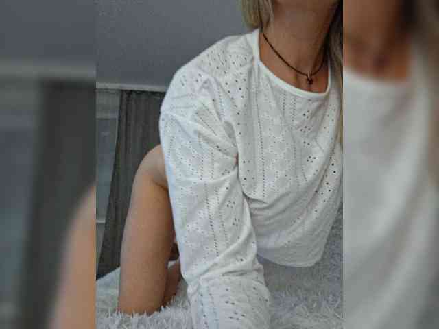 Red_Rose_98 webcam