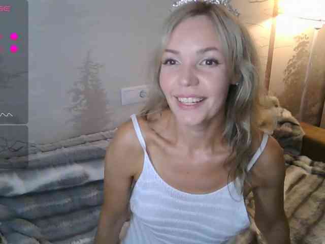 Red_Rose_98 webcam