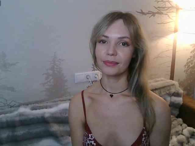 Red_Rose_98 webcam
