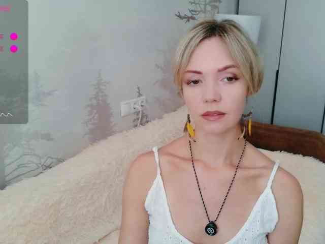 Red_Rose_98 webcam