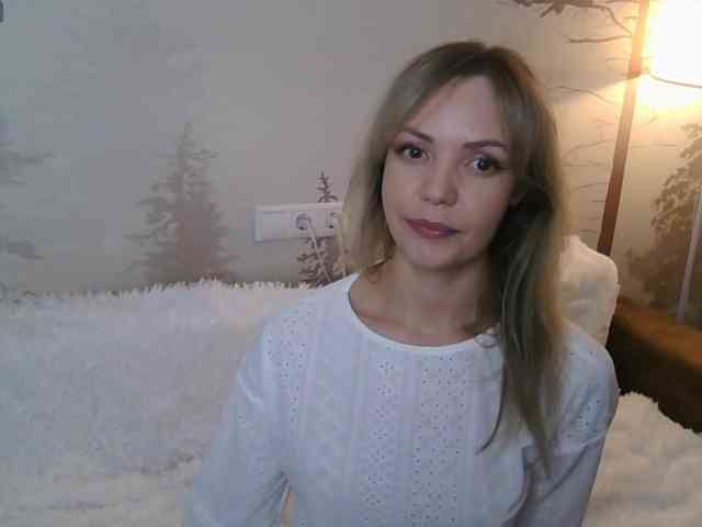 Red_Rose_98 webcam