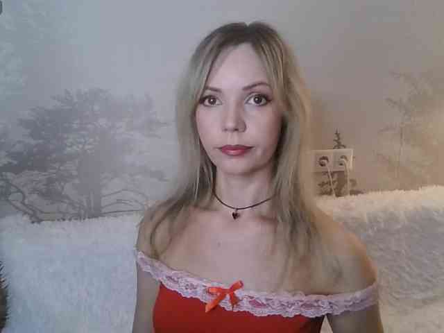 Red_Rose_98 webcam