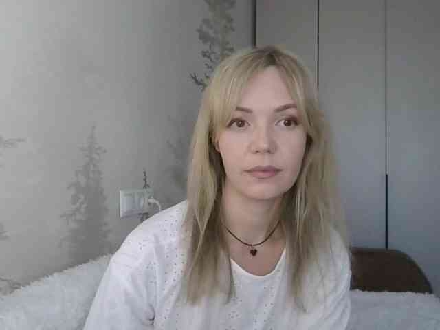 Red_Rose_98 webcam