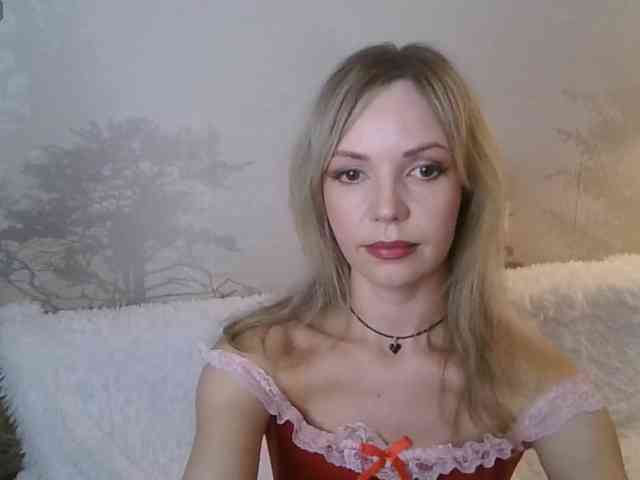 Red_Rose_98 webcam