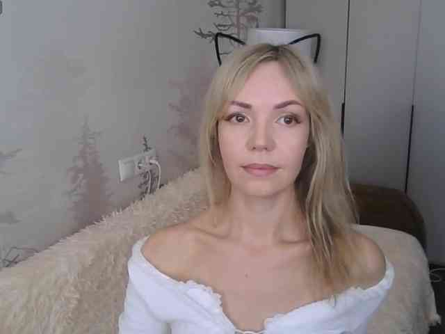Red_Rose_98 webcam