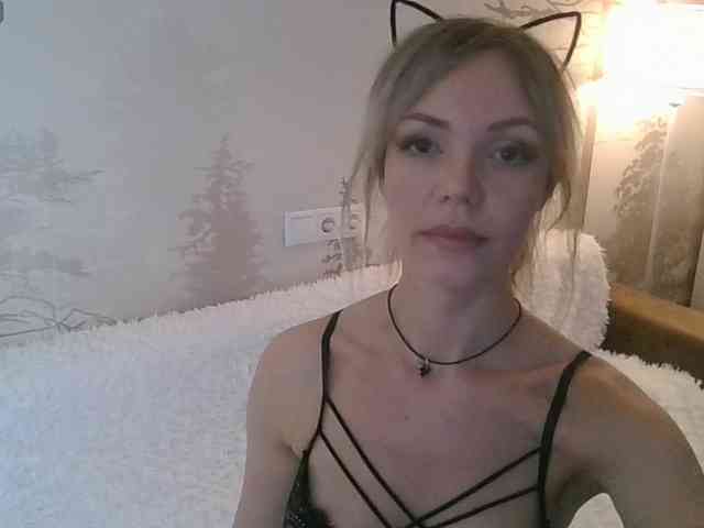 Red_Rose_98 webcam