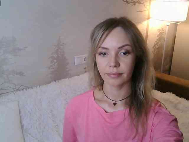 Red_Rose_98 webcam
