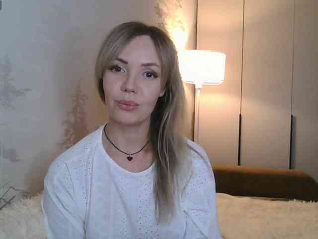Red_Rose_98 webcam