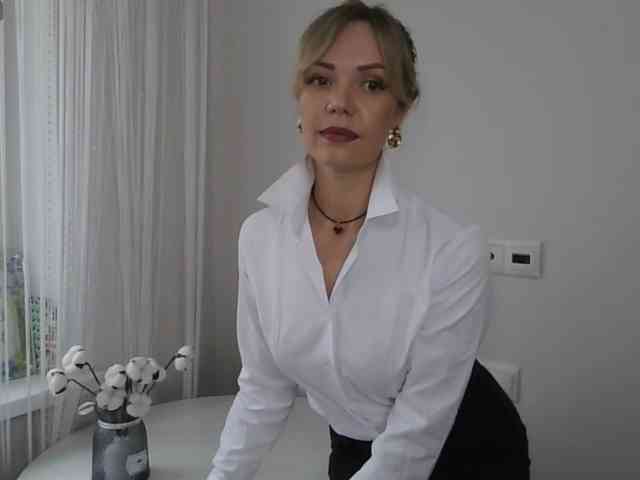 Red_Rose_98 webcam