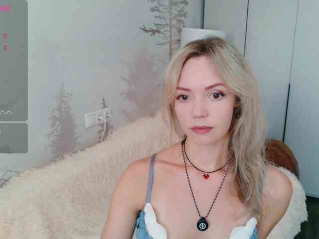Kissz Live Webcam on BongaCams