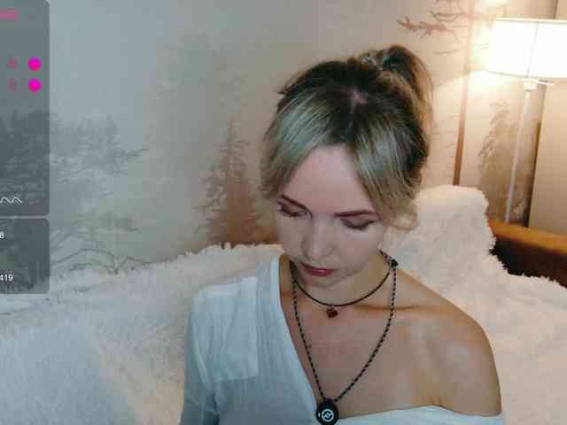Red_Rose_98 webcam