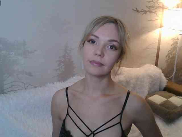 Red_Rose_98 webcam