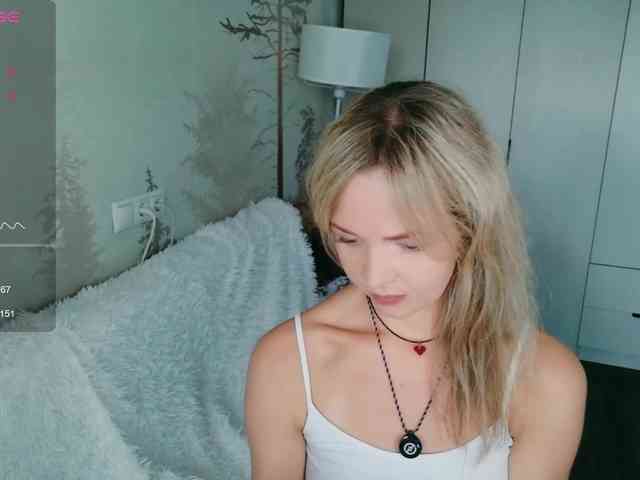 Red_Rose_98 webcam