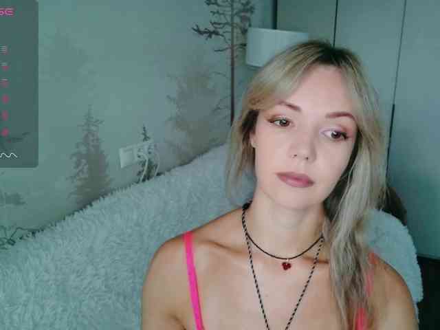 Red_Rose_98 webcam