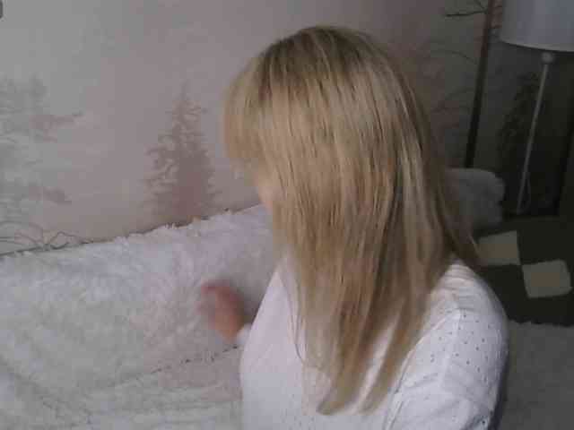 Red_Rose_98 webcam